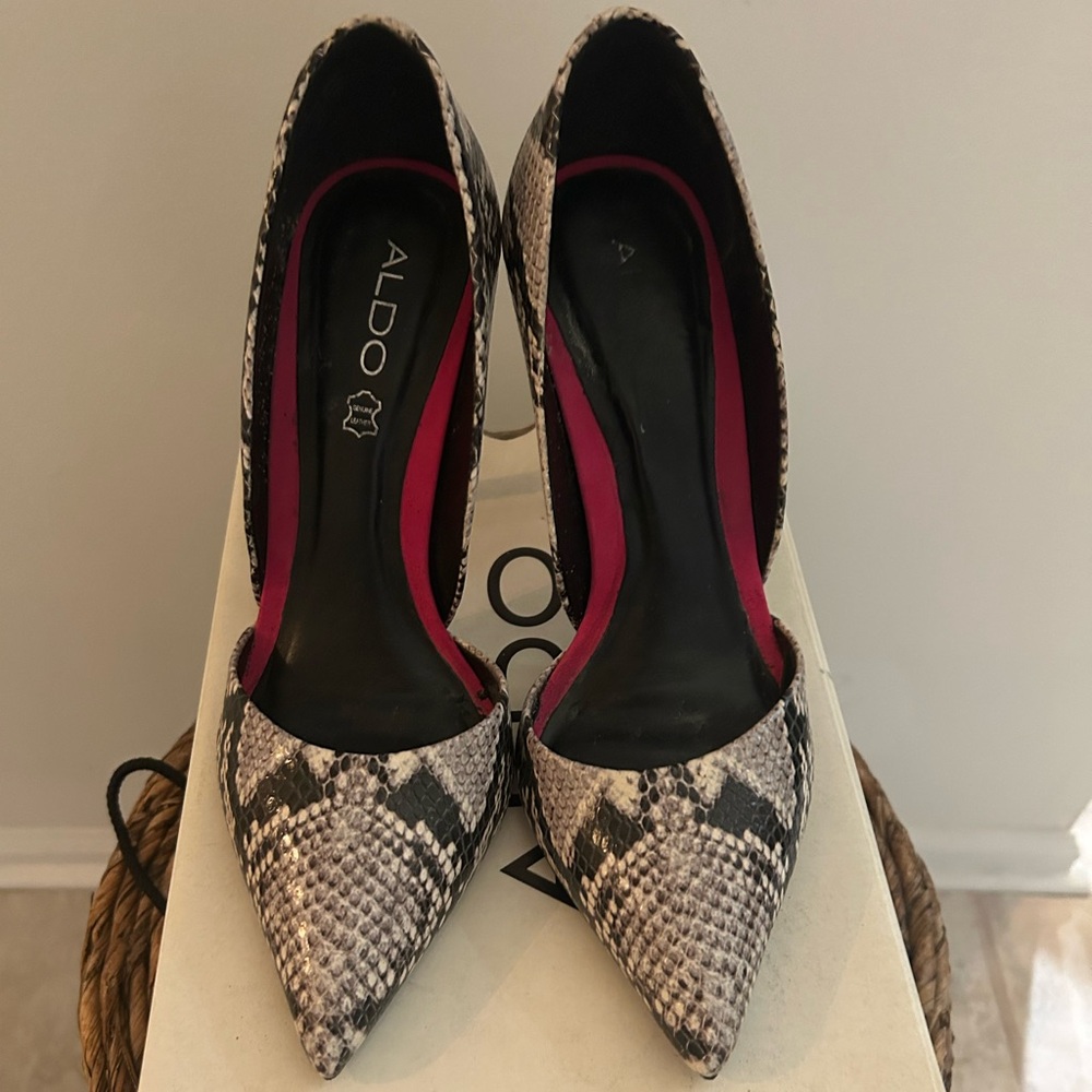 Aldo Premier Snakeskin Pattern Heels in Black and Gray